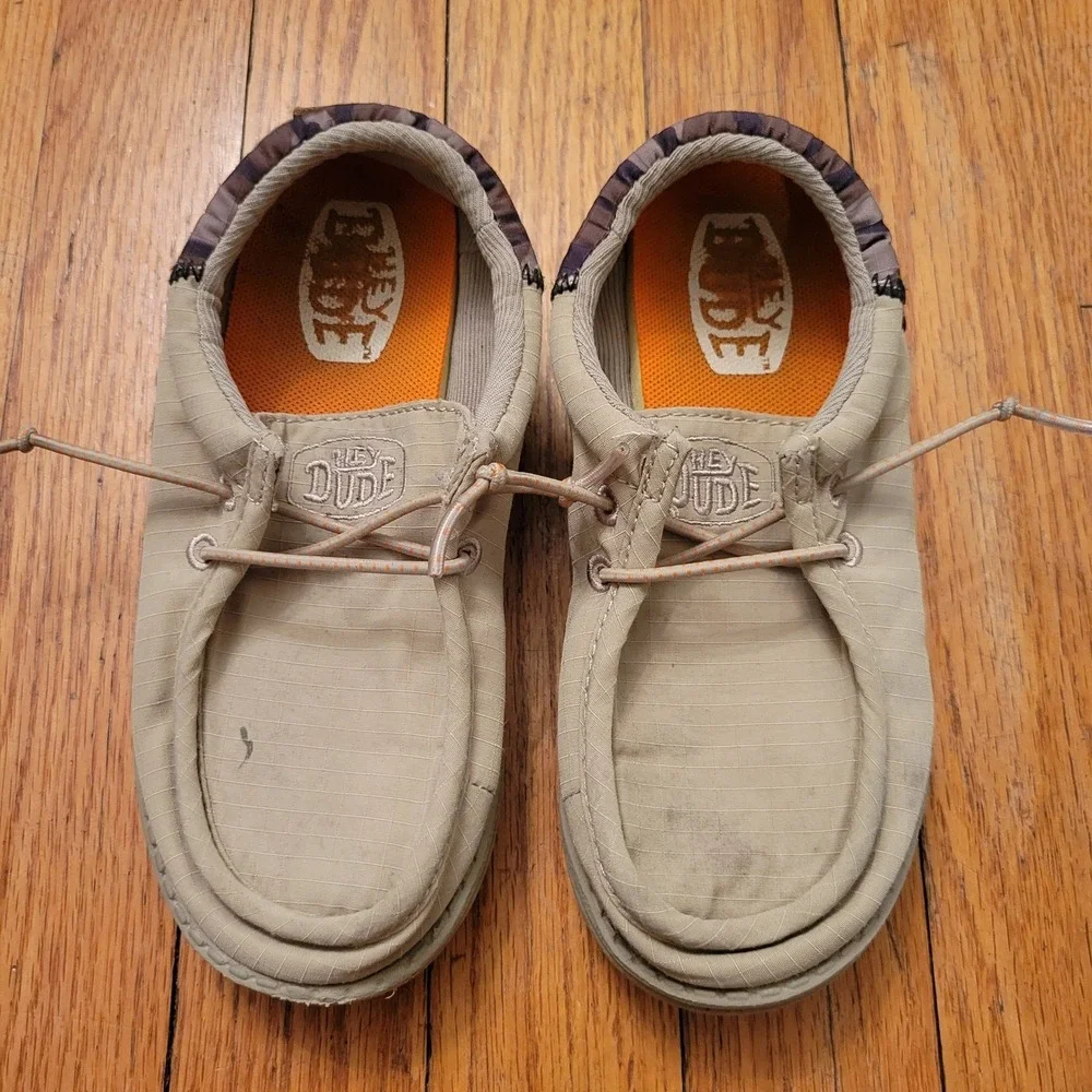 Hey Dude‎ Wally Funk Mossy Oak Kids 12 Tan Camo Slip On Loafers Play School